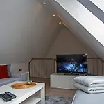 Haus Schulz شقة هايدة